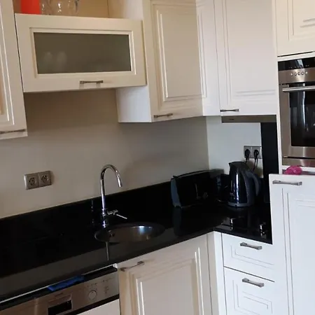 Gold City Luxury Appartments 9 * Алания