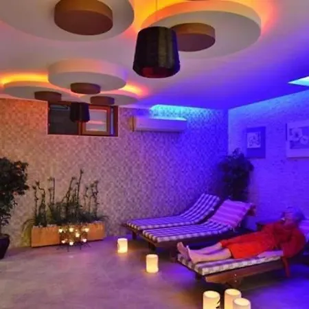 Gold City Luxury Appartments 9 *