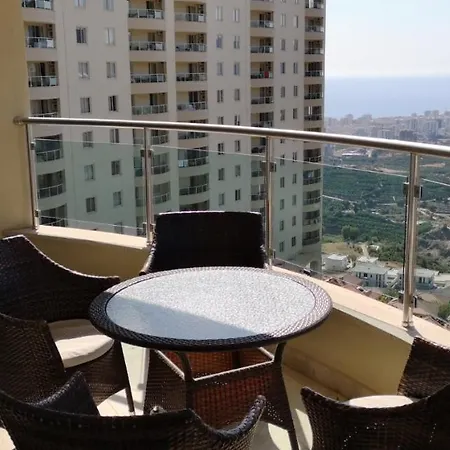 Gold City Luxury Appartments 9
